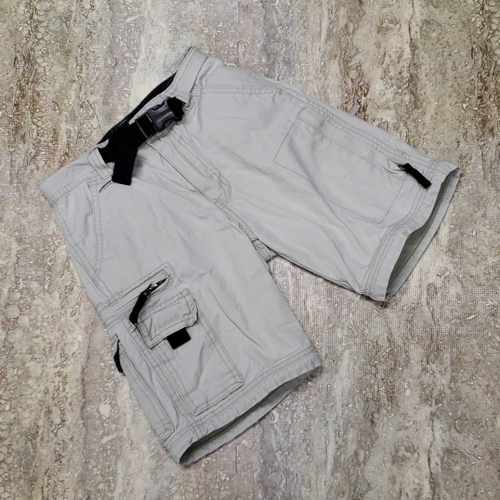 PLUGG BOYS CARGO SHORTS SIZE 8